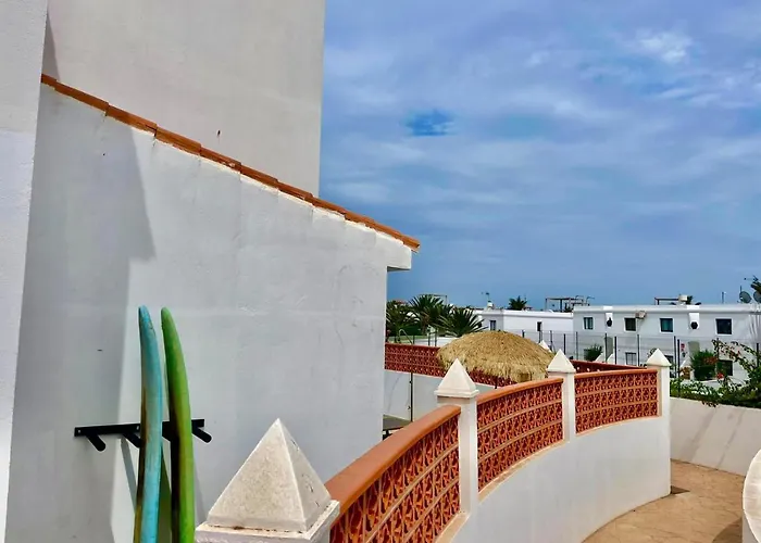 Βίλα Golden Wave Surf