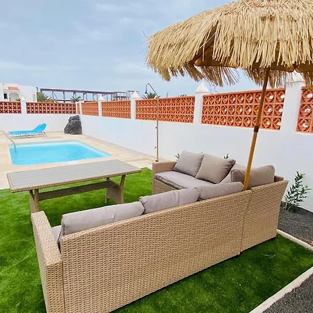 Golden Wave Surf Villa