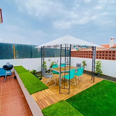 Golden Wave Surf Villa